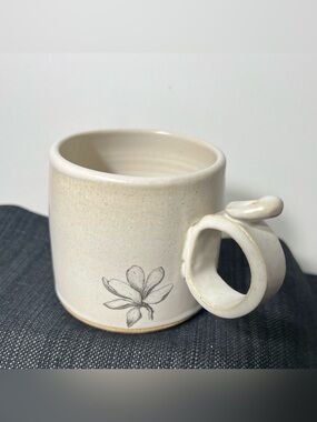 Handmade Ceramic Mug with Botanical Sketch - Cream
